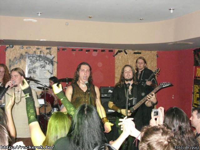 Kerecsenslyom - Fot: Brigusz