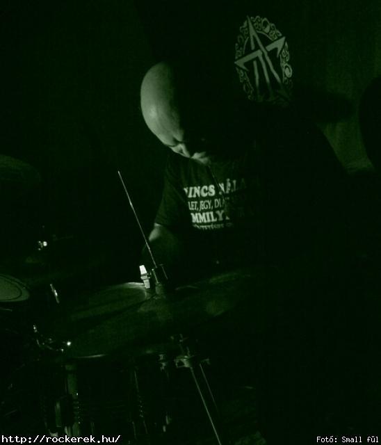  Drugzone,  Autumn Twilight,  October,  Sentio Ergo Sum - Fot: Small fl