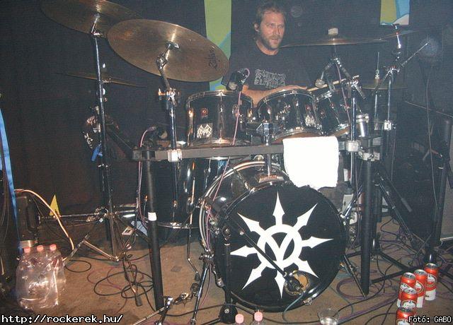  Devious, Devious (nl), Entombed, Entombed (s), Locust On The Sadle, Merauder, Merauder (usa), Nadir - Fot: GABO