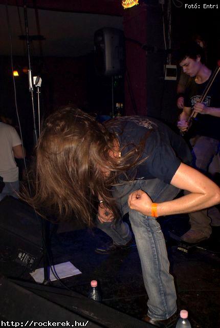  First Memories, Overcast, Steroid - Fot: Entri