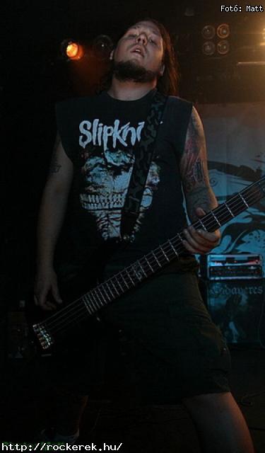  Cadaveres - Fot: Matt