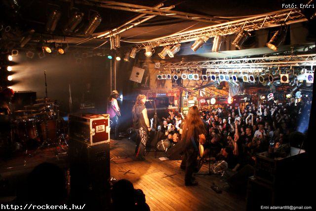  Rme Vrzik,  Bloody Roots,  Jim Fizz,  Deep Inside - Fot: Entri