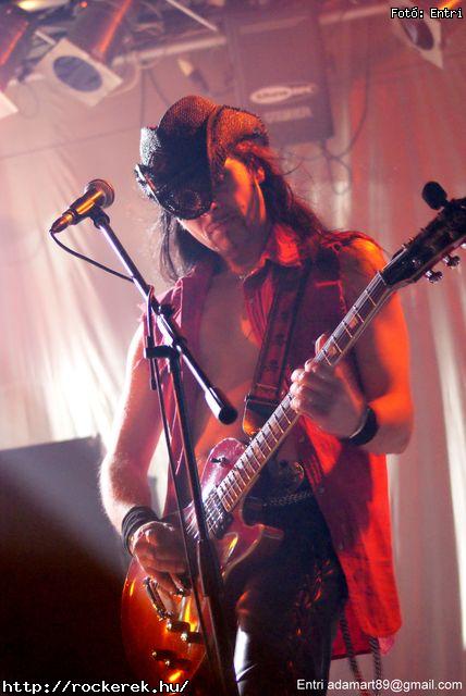  Rme Vrzik,  Bloody Roots,  Jim Fizz,  Deep Inside - Fot: Entri