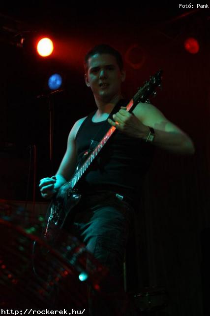  Kerecsenslyom, Nevergreen, Tzmadr - Fot: Pank