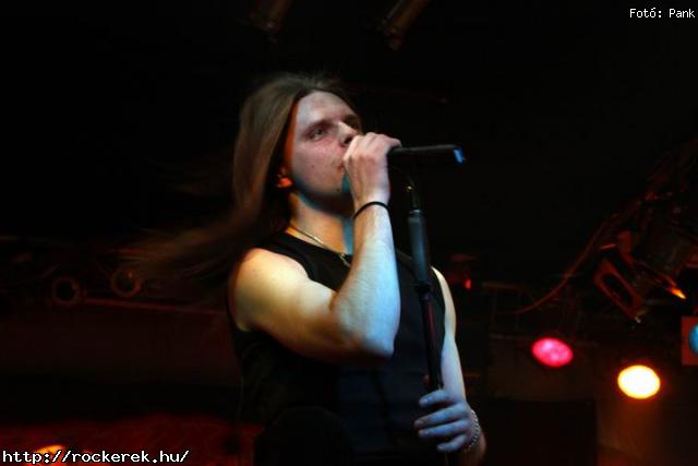  Kerecsenslyom, Nevergreen, Tzmadr - Fot: Pank