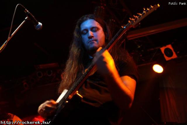  Kerecsenslyom, Nevergreen, Tzmadr - Fot: Pank