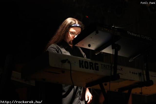  Kerecsenslyom, Nevergreen, Tzmadr - Fot: Pank