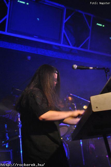  Csejtey, Dalriada, Kerecsenslyom, Nightquest, Sear Bliss, Tzmadr - Fot: Napster
