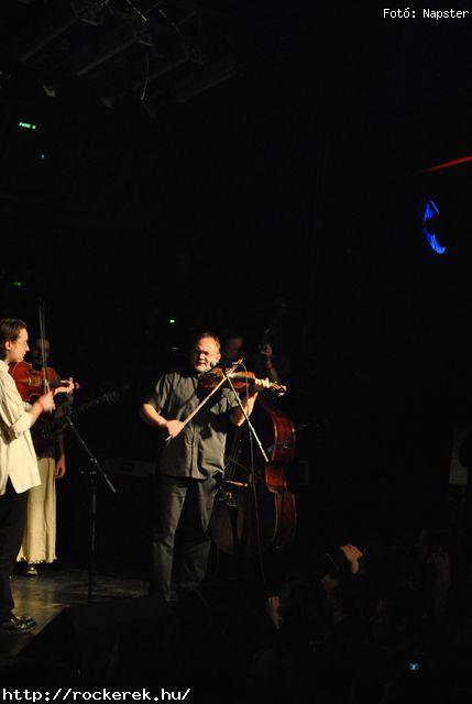  Csejtey, Dalriada, Kerecsenslyom, Nightquest, Sear Bliss, Tzmadr - Fot: Napster