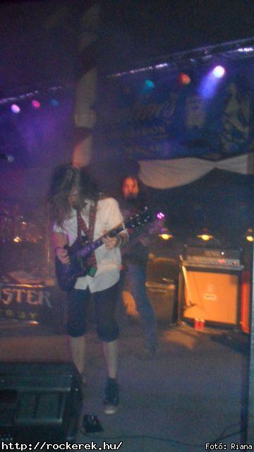  AC/BC - Fot: Riana
