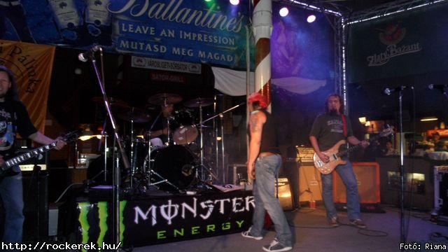  AC/BC - Fot: Riana