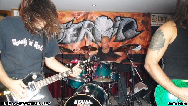  Engie, jfny, Steroid - Fot: Riana