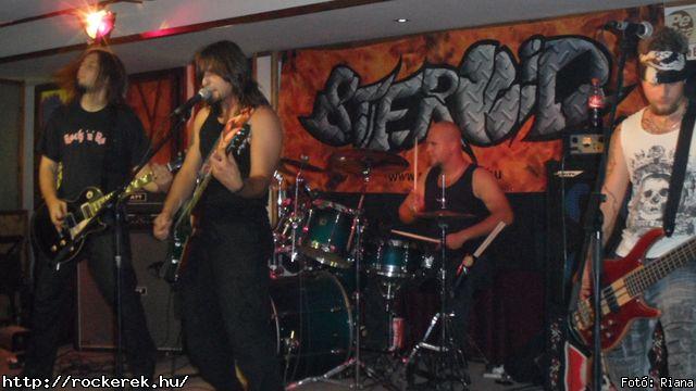  Engie, jfny, Steroid - Fot: Riana