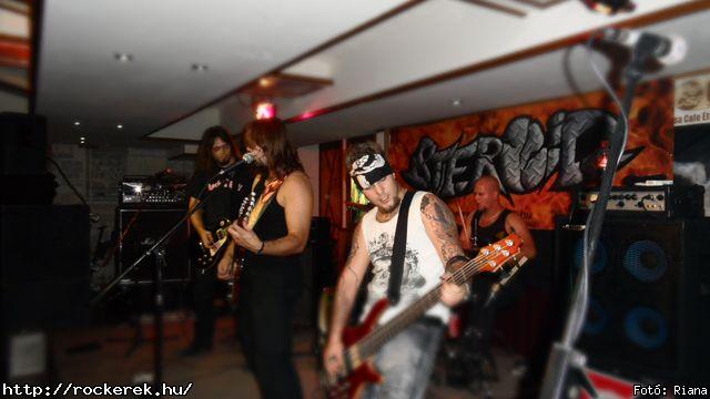  Engie, jfny, Steroid - Fot: Riana