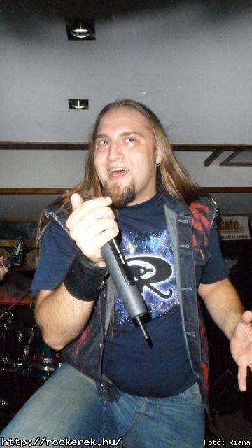  Engie, jfny, Steroid - Fot: Riana