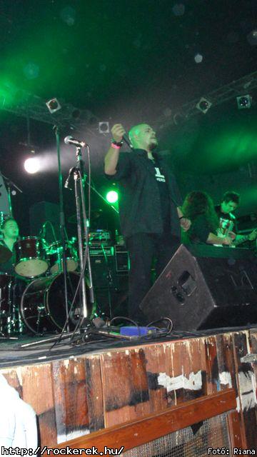  Akela, Bermuda Rockband, Crossholder, Symphonium - Fot: Riana