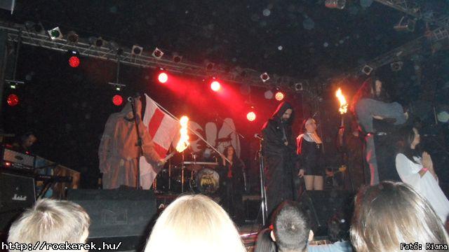  Akela, Bermuda Rockband, Crossholder, Symphonium - Fot: Riana
