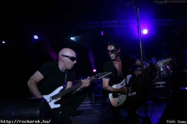  Steve Morse, Steve Vai, Joe Satriani - Fot: Szapy