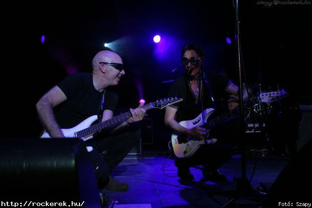  Steve Morse, Steve Vai, Joe Satriani - Fot: Szapy