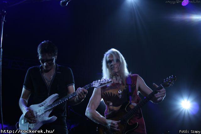  Steve Morse, Steve Vai, Joe Satriani - Fot: Szapy