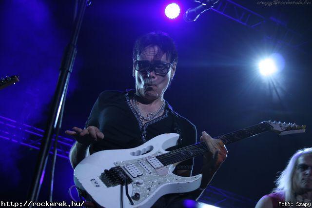  Steve Morse, Steve Vai, Joe Satriani - Fot: Szapy