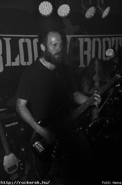  Bloody Roots,  Scerra - Fot: Manna