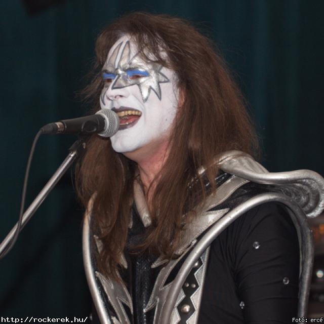  Piggy (Iggy Pop Tribute Band),  KISS Forever (KISS Tribute Band) - Fot: erc