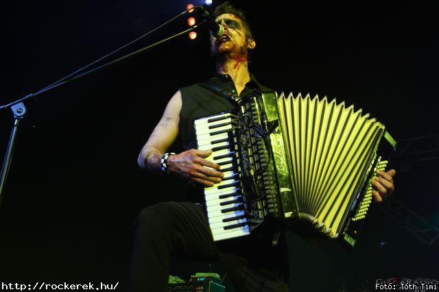 Paddy And The Rats,  Szabadtri 4akkordos Performansz,  Morrighan