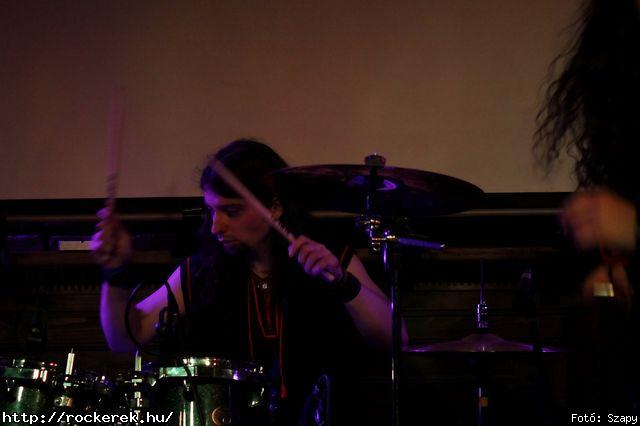 An Theos. DinUmbra, Hathor, Dirty Shirt,  Vespera,  Untold Faith, Contradiction - Fot: Szapy