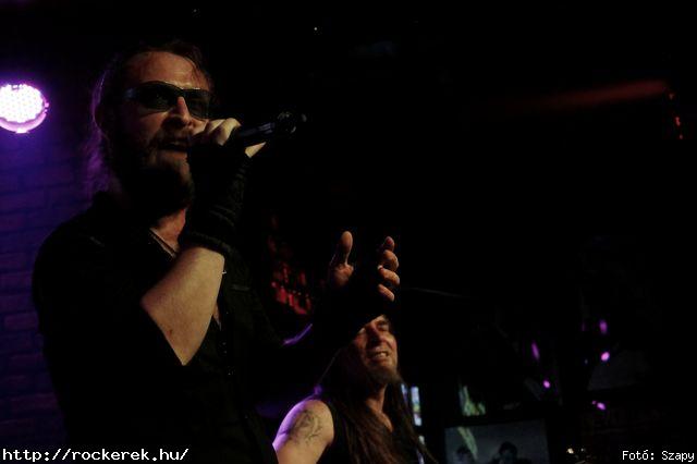  An Theos. DinUmbra, Hathor, Dirty Shirt,  Vespera,  Untold Faith, Contradiction - Fot: Szapy