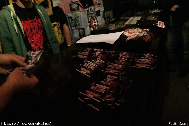  An Theos. DinUmbra, Hathor, Dirty Shirt,  Vespera,  Untold Faith, Contradiction - Fot: Szapy