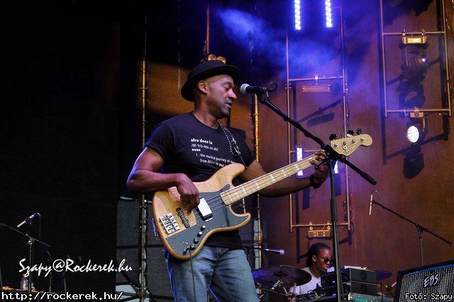  Marcus Miller - Fot: Szapy