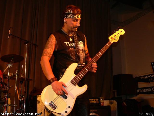 PB100090.JPG - Fot: Szapy