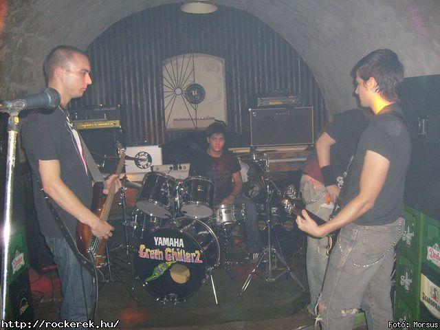  Fly-Tox,  Green Chillers,  Rocken Dogs,  Kerecsen,  Mr. Eddie Krueger,  Vaktltny,  Kpr Sndor Npi Zenekara - Fot: Morsus