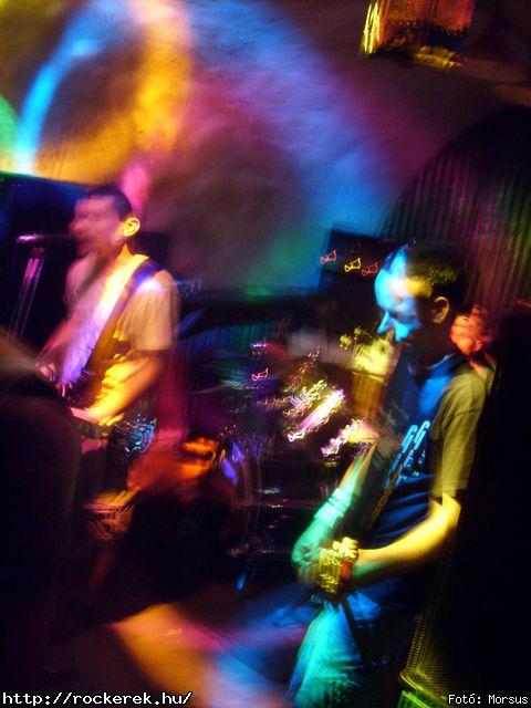  Fly-Tox,  Green Chillers,  Rocken Dogs,  Kerecsen,  Mr. Eddie Krueger,  Vaktltny,  Kpr Sndor Npi Zenekara - Fot: Morsus