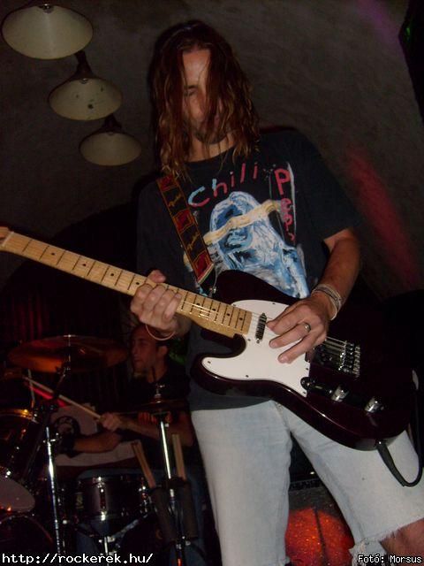  Fly-Tox,  Green Chillers,  Rocken Dogs,  Kerecsen,  Mr. Eddie Krueger,  Vaktltny,  Kpr Sndor Npi Zenekara - Fot: Morsus