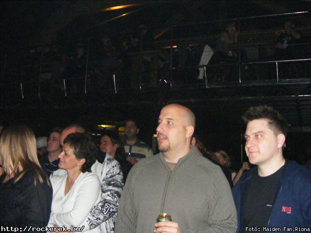  Crossholder, Lovegun, Phoenix Files, Treff - Fot: Maiden Fan,Riona