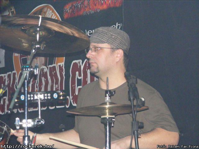  Crossholder, Lovegun, Phoenix Files, Treff - Fot: Maiden Fan,Riona