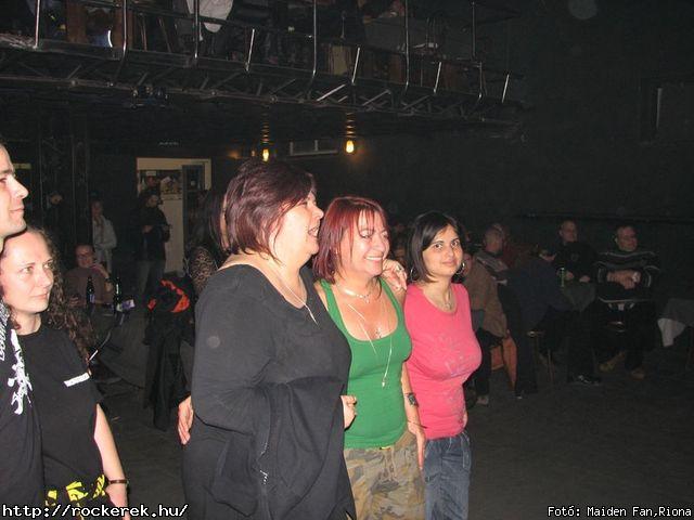  Crossholder, Lovegun, Phoenix Files, Treff - Fot: Maiden Fan,Riona