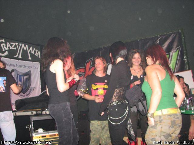  Crossholder, Lovegun, Phoenix Files, Treff - Fot: Maiden Fan,Riona