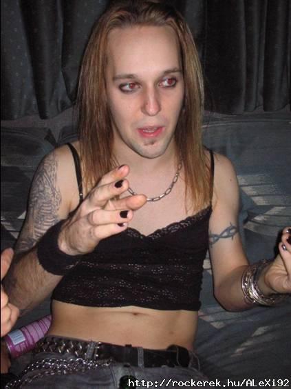 Alexi Top-banXD