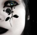 Emerald_gazes_by_wickedmisery