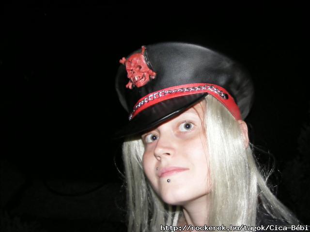 Szval gy nznk ki szkn :D