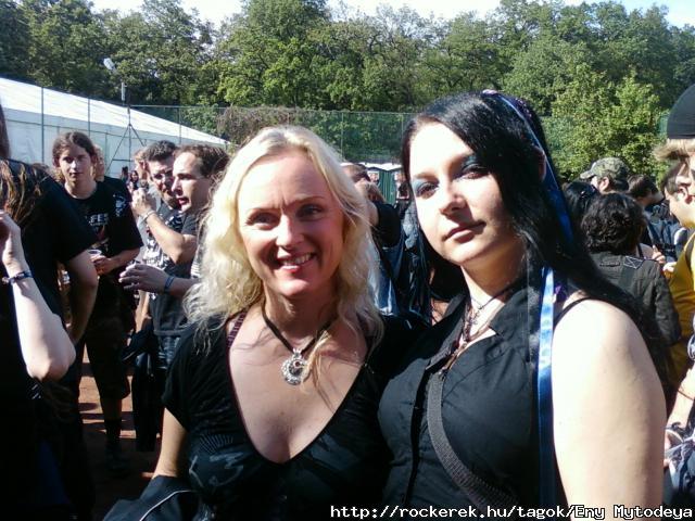 Liv Kristine-el (Leave`s Eyes): 2010.05.23. - Metalfest