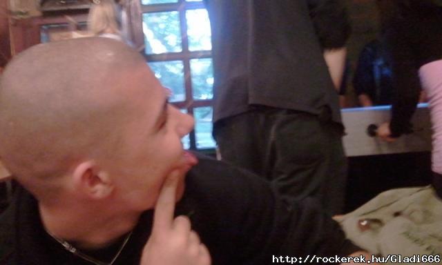 2011-07-04 19.21.12