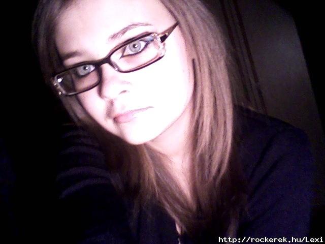 nha ilyen is kell :)