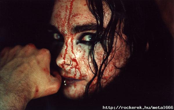 Dani Filth 41