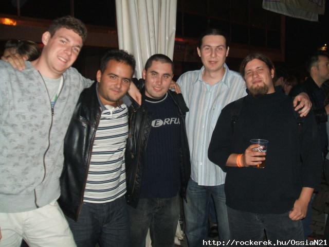 Ez is Rocktber 2008