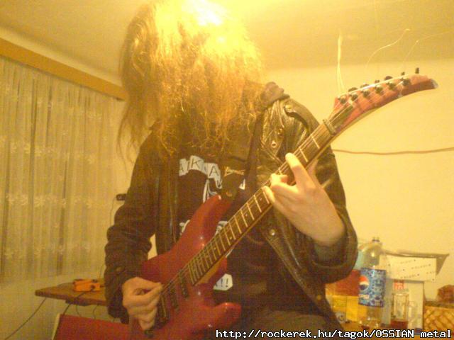 Zenlni j (nyri konyhban)