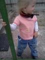 Lnykm szakadt gatyban ( igazi mini punk! :D )